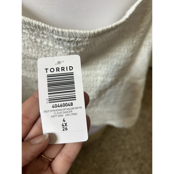 Torrid Eyelet Off Shoulder Crop Top 4X White Smocked Keyhole NEW Boho Cottage - Picture 6 of 13